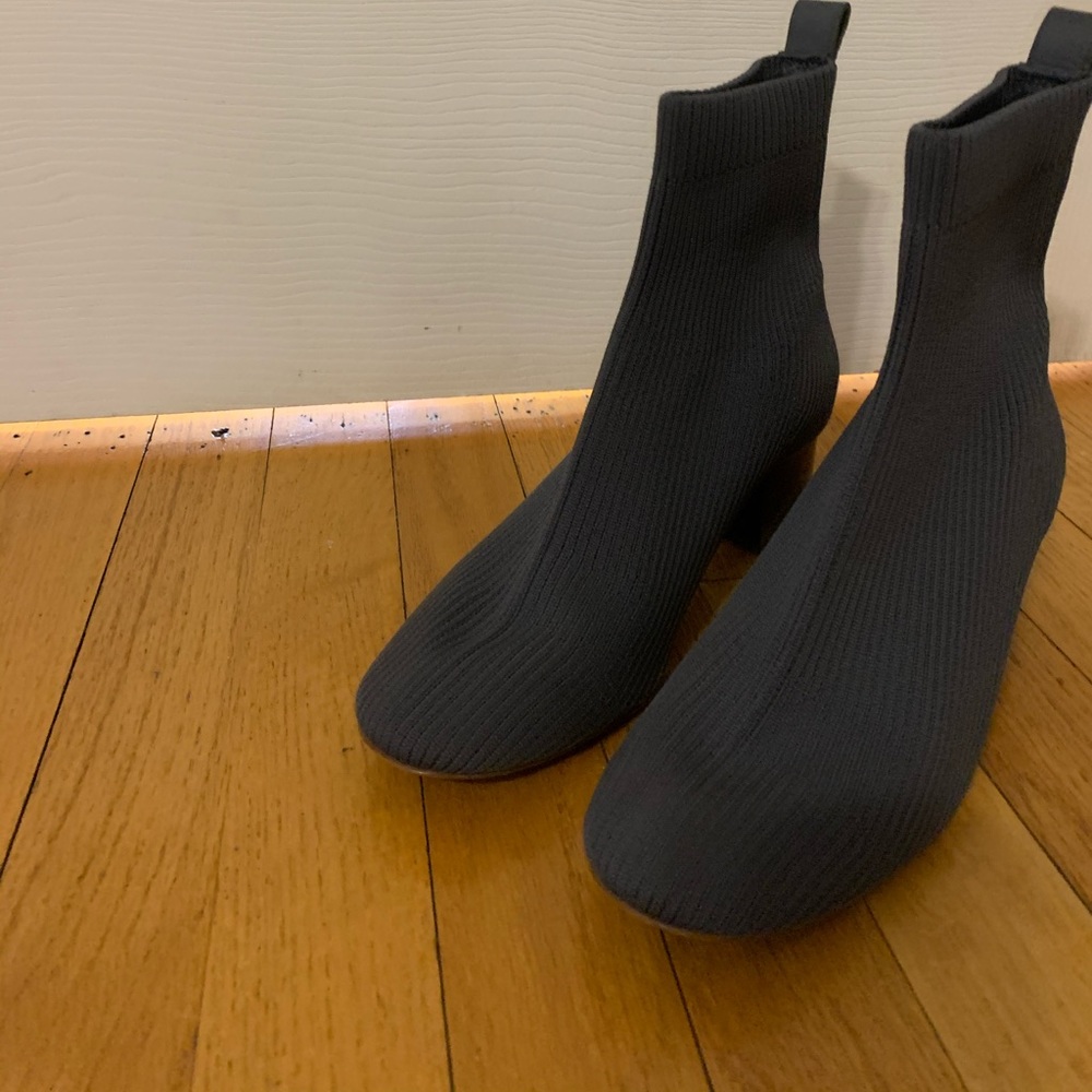 Everlane glove boots